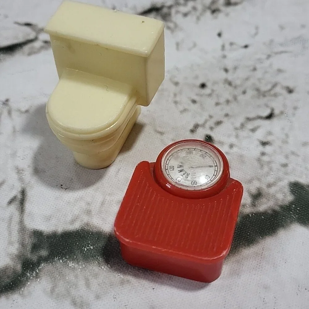 Vintage 50's Marx Dollhouse Furniture Lot of 8 Pieces Crib Chairs Bathroom Scale